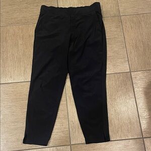Women’s Brooklyn Athleta Black ankle Pants